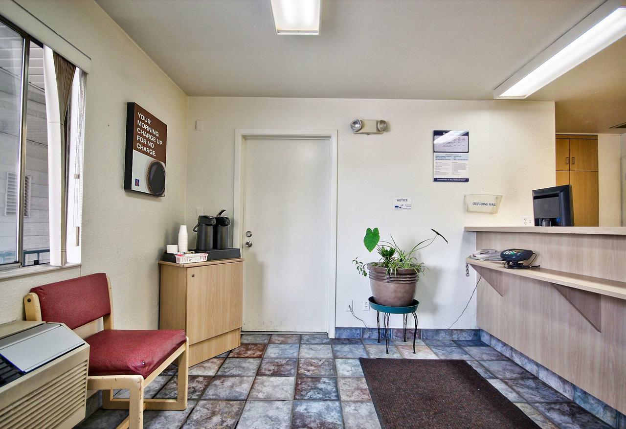 America'S Best Value Inn & Suites-Helena Extérieur photo