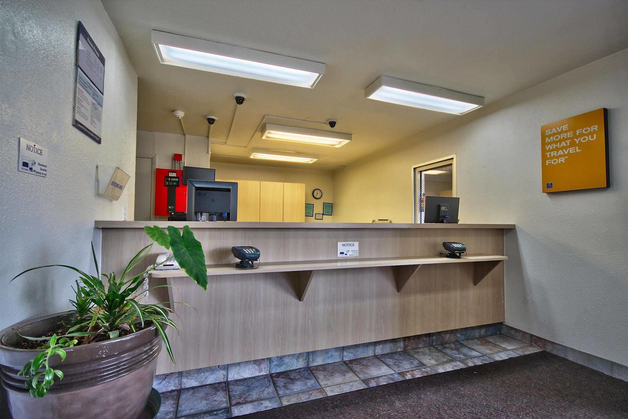 America'S Best Value Inn & Suites-Helena Extérieur photo