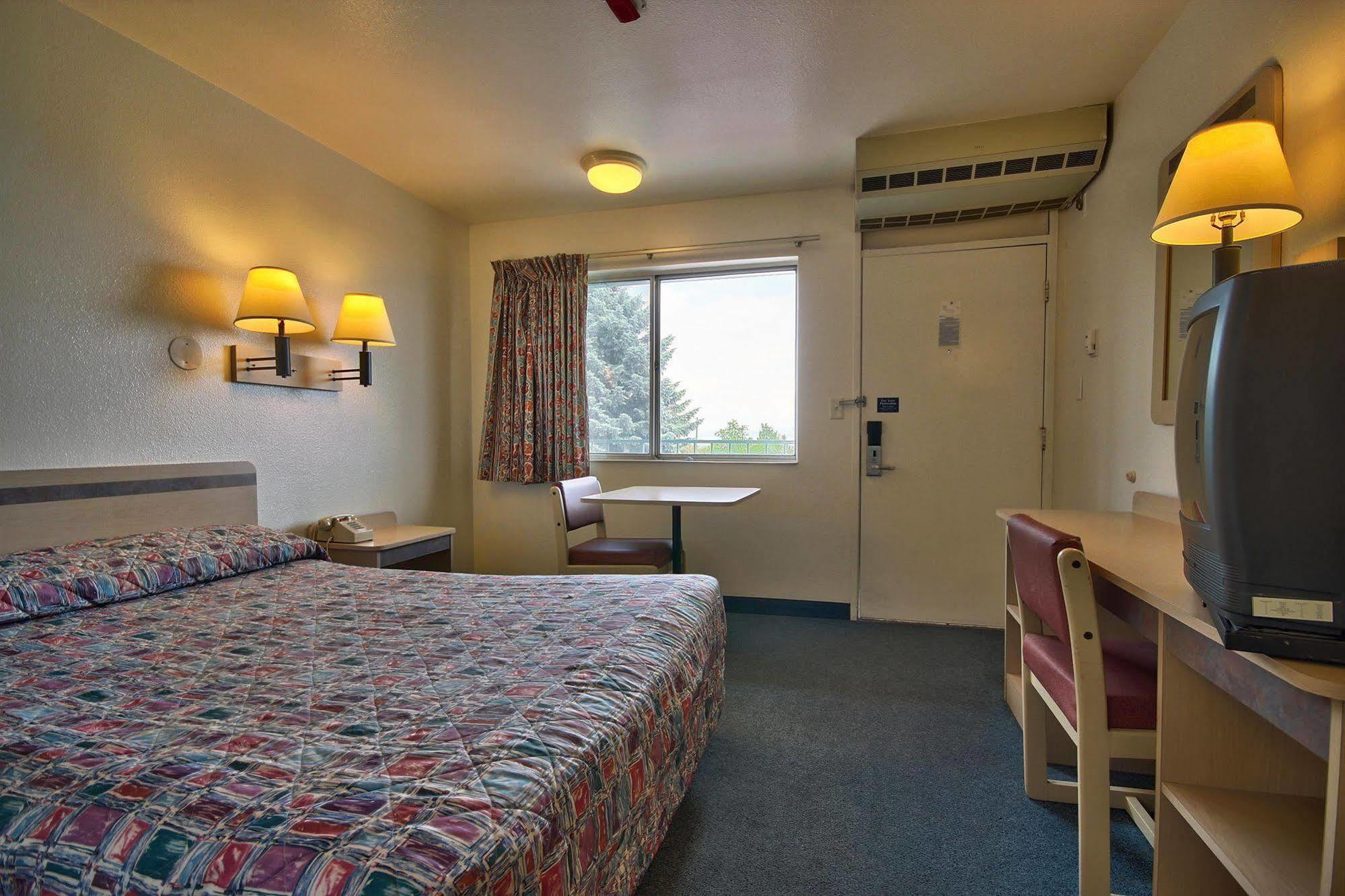 America'S Best Value Inn & Suites-Helena Extérieur photo