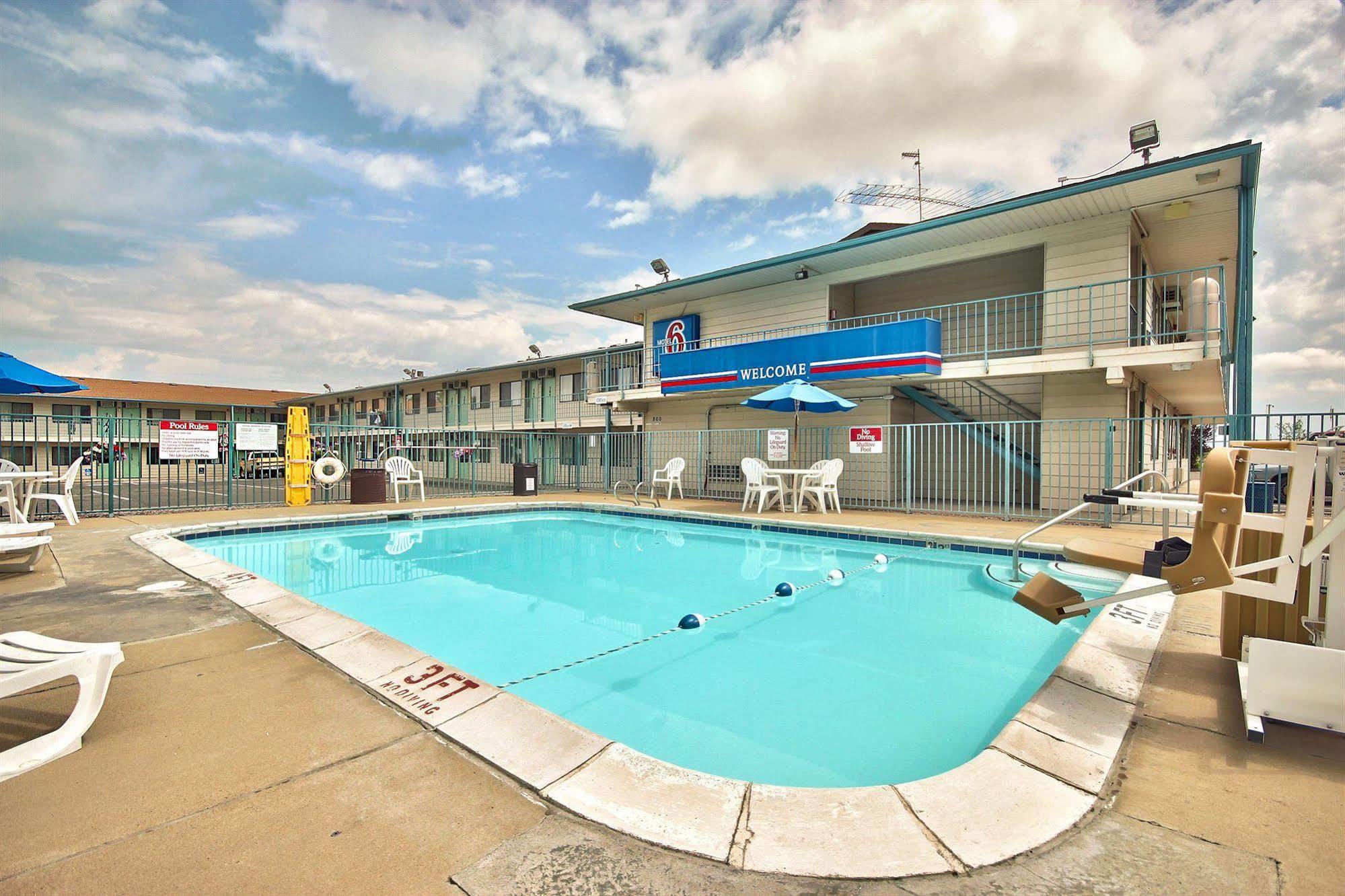 America'S Best Value Inn & Suites-Helena Extérieur photo